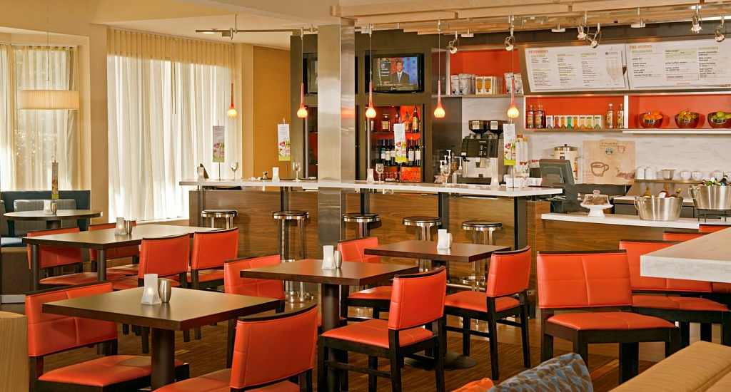 Courtyard By Marriott Greensboro Extérieur photo